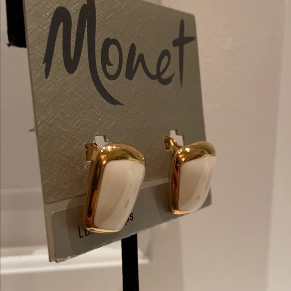 VINTAGE Monet Earnings. NEVER WORN. NWT - Picture 2 of 5